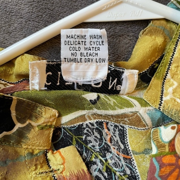 Citron 100% Silk Bird Blouse Size Small - Picture 7 of 8
